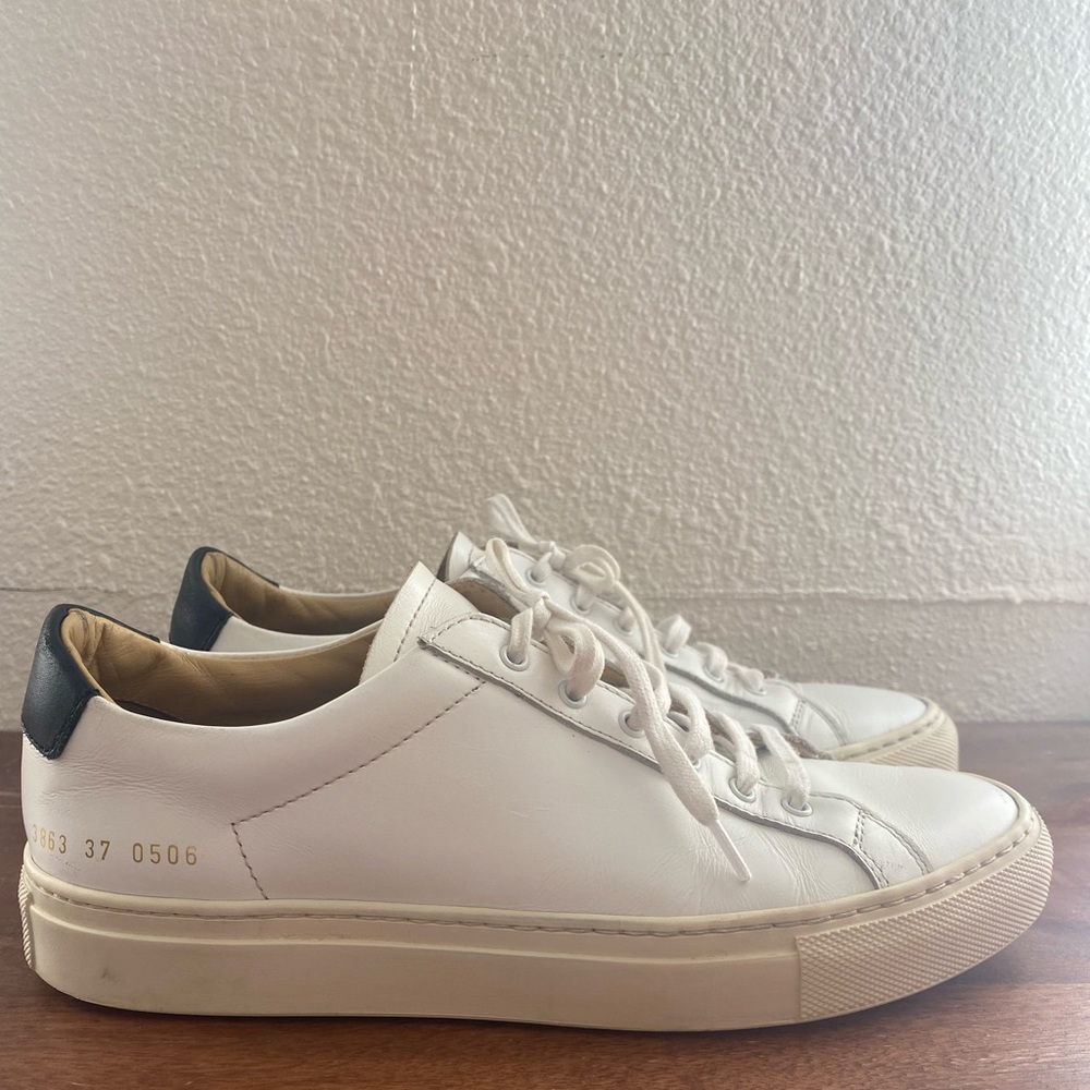 Common Projects retro low top sneaker
